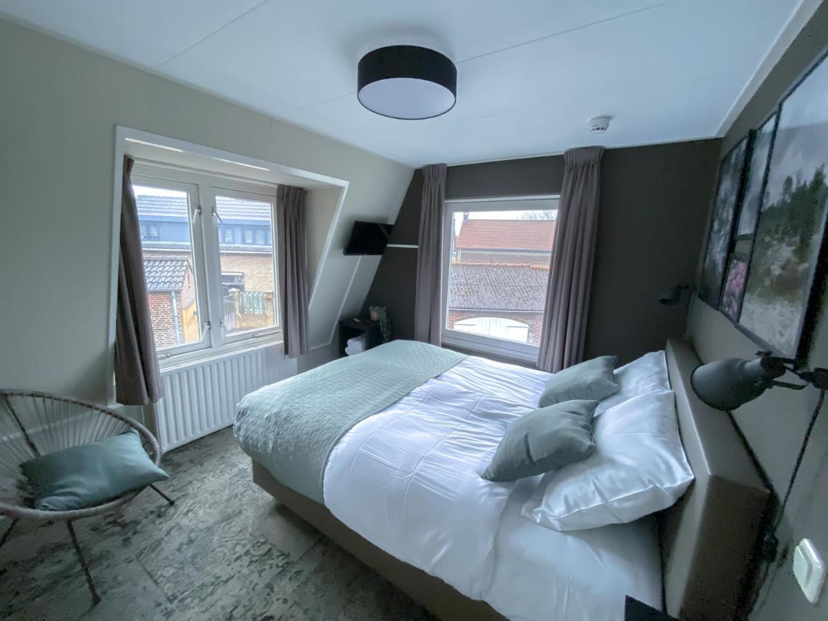 קאטשאופל Hotel De Slapende Hollander מראה חיצוני תמונה